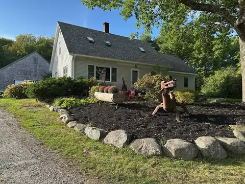 Undisclosed, Bremen, ME 04551