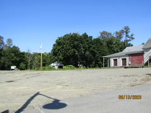 64 68 Main St, Milo, ME 04463 photo 8