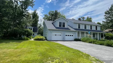 25 Lynn Ave, Brewer, ME 04412