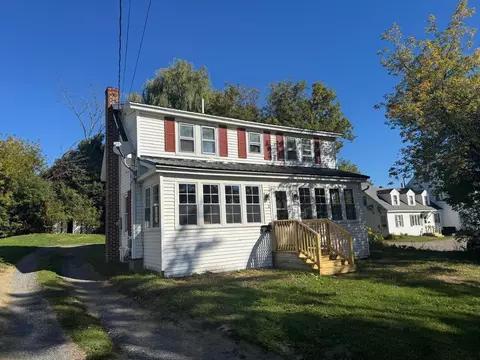 8 Judd St, Presque Isle, ME 04769