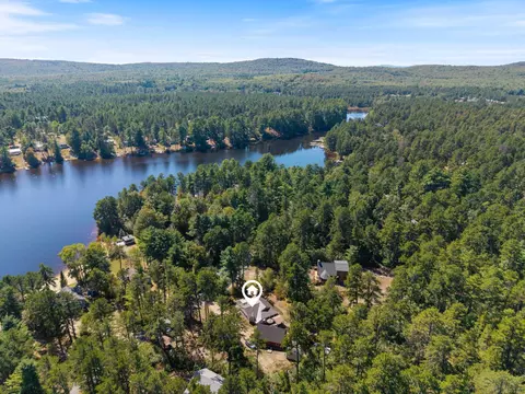32 Northeast Rd, Waterboro, ME 04087