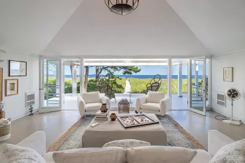 31 Massacre Ln, Scarborough, ME 04074