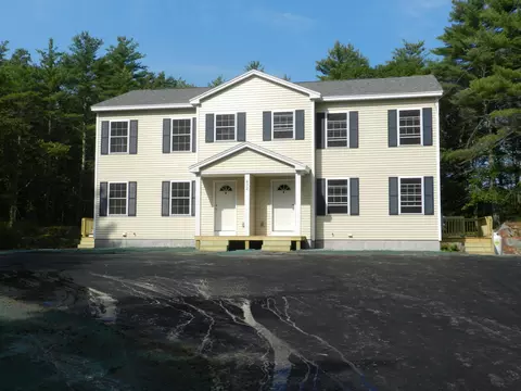 141 Rochester St, Westbrook, ME 04092