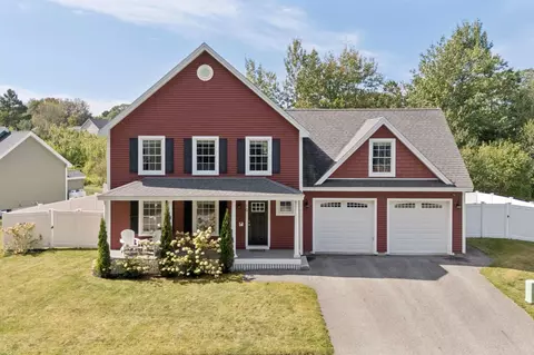 10 Leighton Farm Rd, Scarborough, ME 04074