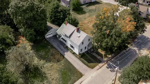 9 Mill St, Dixfield, ME 04224