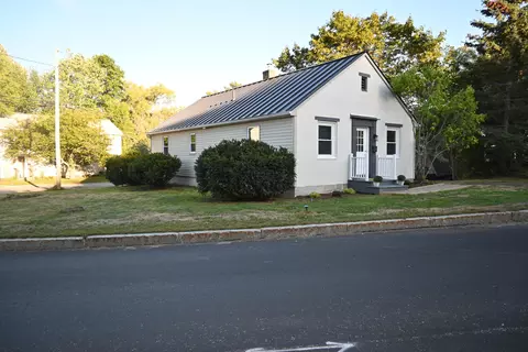 58 Denny Rd, Bath, ME 04530
