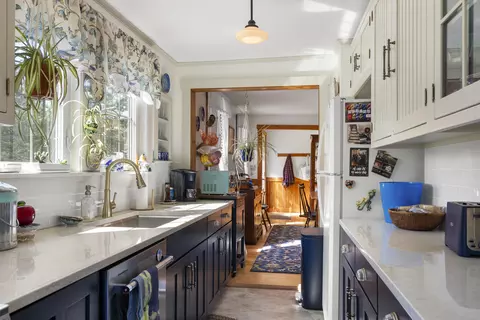 Kitchen - 664 Boothbay Rd, Edgecomb, ME 04556 photo 4 of 5