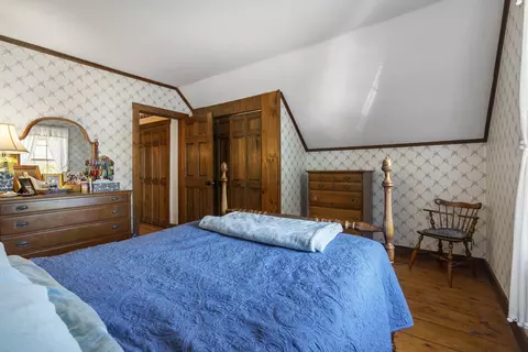 Bedroom - 664 Boothbay Rd, Edgecomb, ME 04556 photo 2 of 8