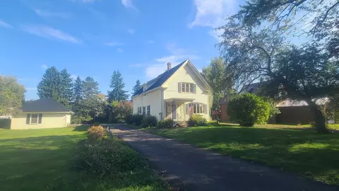 34 Dyer St, Presque Isle, ME 04769