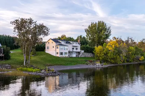 150 Cleveland Rd, Saint Agatha, ME 04772