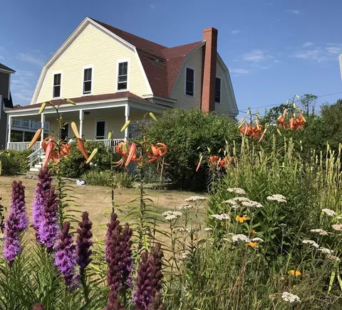 1 Elizabeth Rd, Biddeford, ME 04005