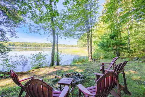 151 Johnson Ln, West Gardiner, ME 04345