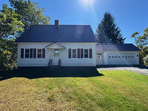 05 Chandler Ct, Houlton, ME 04730