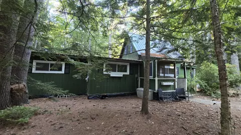 26 Front Ave, Poland, ME 04274