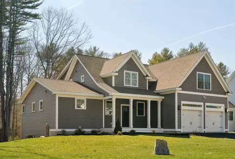 7 Washburn Farm Ln #9, Kittery Point, ME 03905