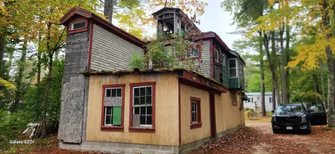 196 Loop Rd, Acton, ME 04001