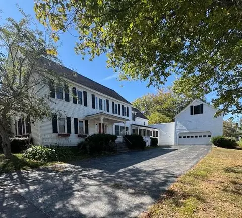 62 Main St, Bethel, ME 04217