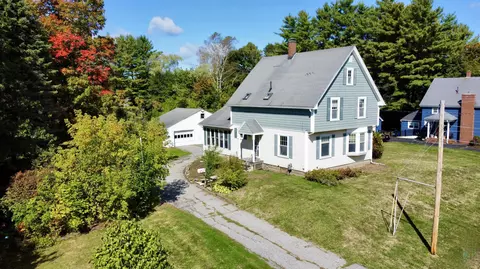 422 College St, Lewiston, ME 04240