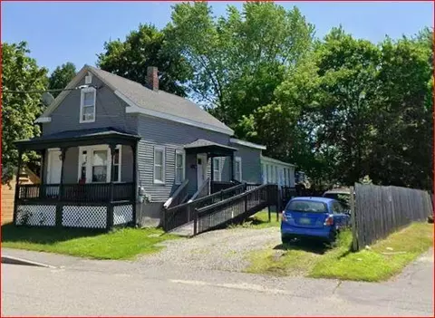 115 Campus Ave, Lewiston, ME 04240