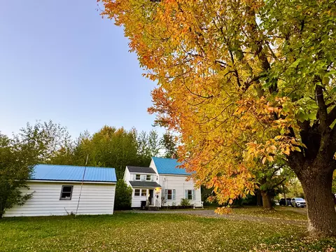 458 Birch St, Bangor, ME 04401