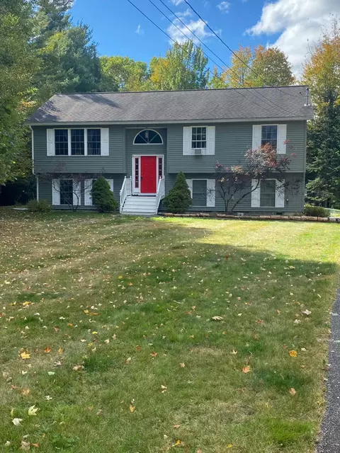 173 Center Dr, Orrington, ME 04474