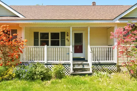 32 Alton Ave, Ellsworth, ME 04605