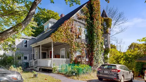 17 Beacon Ave, Auburn, ME 04210