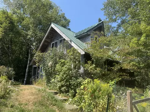 256 Waning Rd, Unity, ME 04988