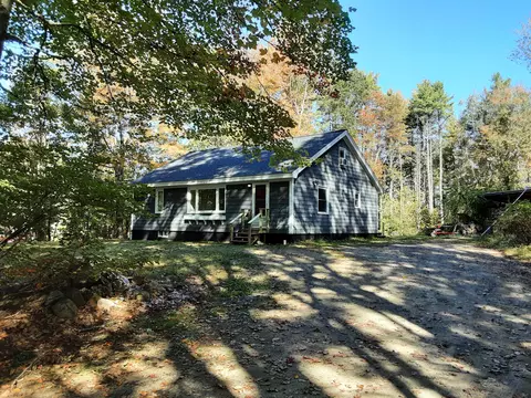 6 Teal Ln, Nobleboro, ME 04555
