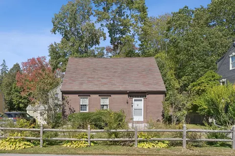 8 Tidewater Ct, Kennebunk, ME 04043