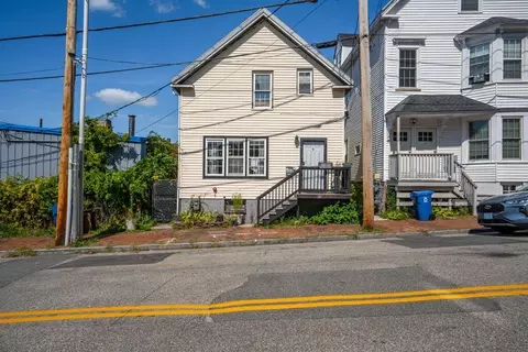 9 C St, Portland, ME 04102