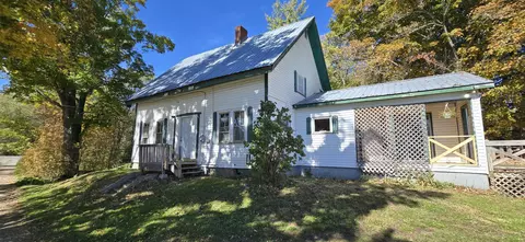 355 Melody Ln, Saint Albans, ME 04971