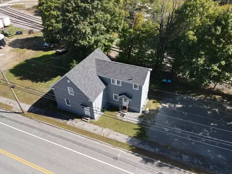 916 Main St, Old Town, ME 04468