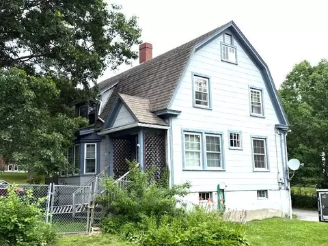 49 Mechanic St, Bucksport, ME 04416