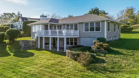 79 Perkins St, Castine, ME 04421