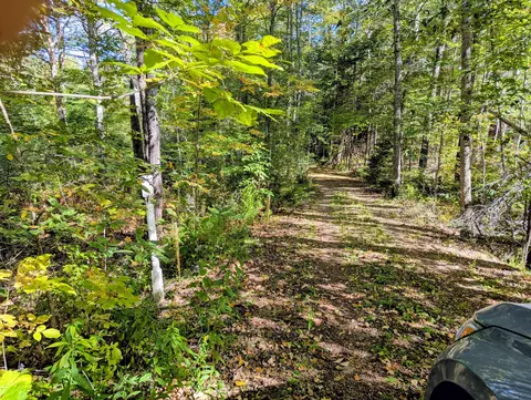 755 Winslows Mills Rd N, Waldoboro, ME 04572