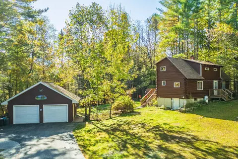 206 Ralph Richardson Rd, Norway, ME 04268