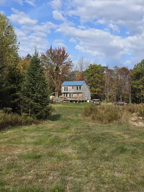 25 Donaghy Rd, Frankfort, ME 04438