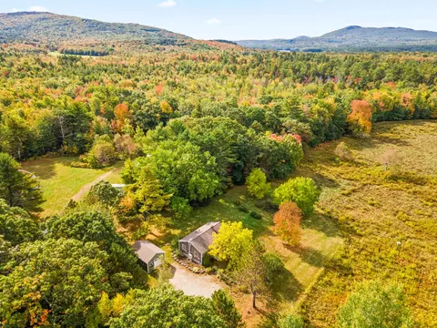 103 Thurlow Rd, Lincolnville, ME 04849