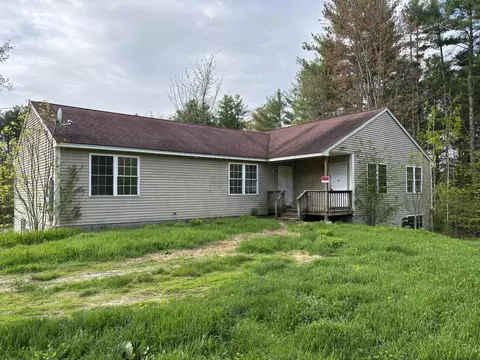 12 Karen Dr, Gray, ME 04039