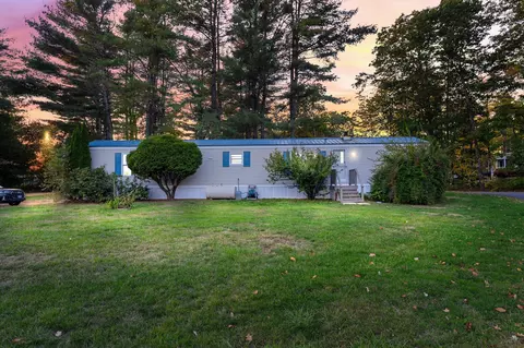 1 Pine Grove Ln, Augusta, ME 04330