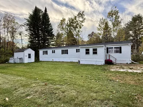 44 Sparrow Dr, Augusta, ME 04330