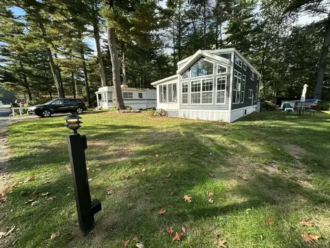 150 Chapel Rd #105, Wells, ME 04090