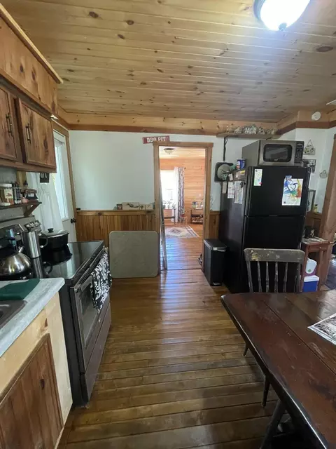 Kitchen - 565 River Rd, Anson, ME 04958 photo 6 of 12