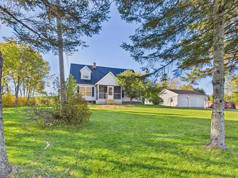270 Colby Siding Rd, Woodland, ME 04736