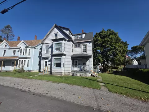 115 Limerock St, Rockland, ME 04841