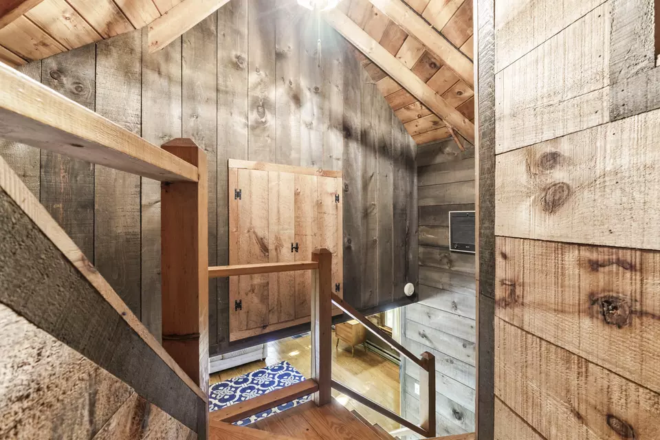 Entry Way - 9 Intervale Rd, Cape Neddick, ME 03902 photo 3 of 3
