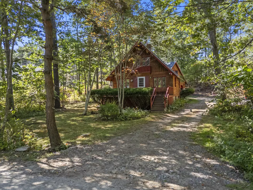 Exterior - 9 Intervale Rd, Cape Neddick, ME 03902 photo 7 of 10
