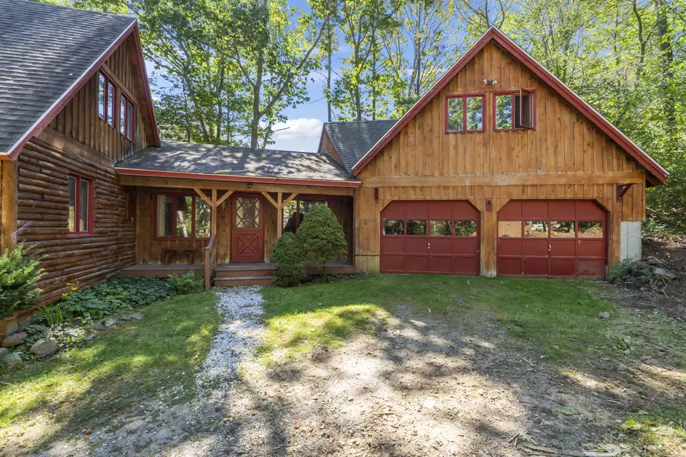 Exterior - 9 Intervale Rd, Cape Neddick, ME 03902 photo 2 of 10