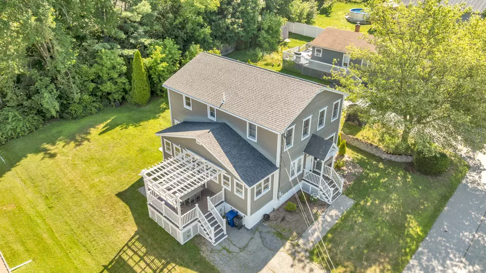 View/Area - 31 Leavitt Ave, Lewiston, ME 04240 photo 2 of 12